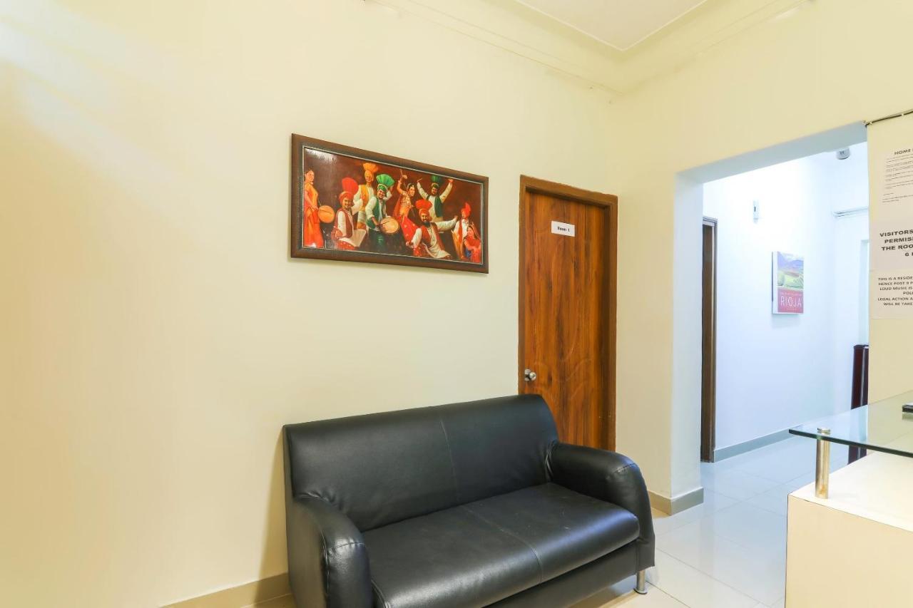 Super Oyo Roshan Villa Near Immaculate Conception Church Panaji Bagian luar foto